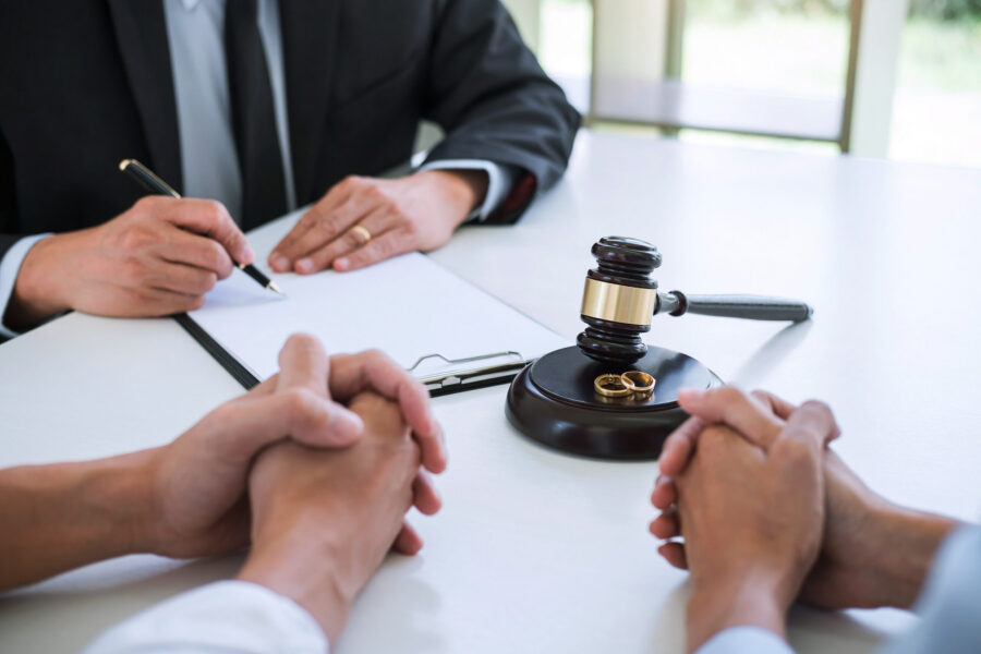 What to Expect During the Divorce Process in Kansas
